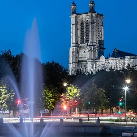 Express Gare By Ihg Hotel 3*